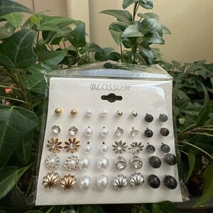 Blossom Mixed Earring Set